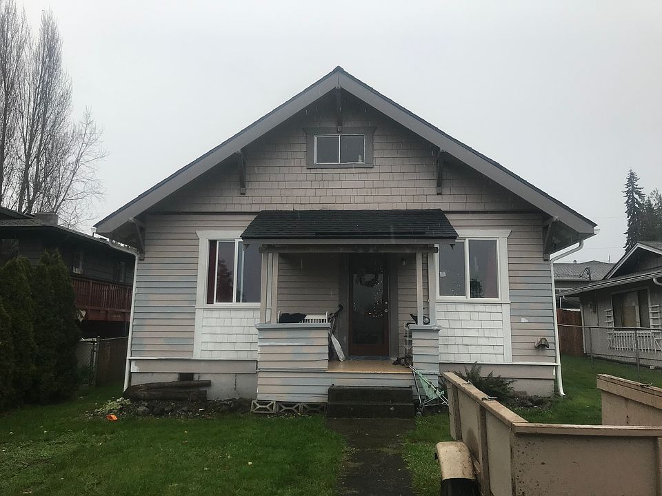 1st image of 426 Lopez Ave