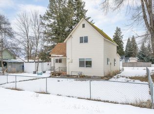 319 E 3rd St, Deer Park, WA 99006