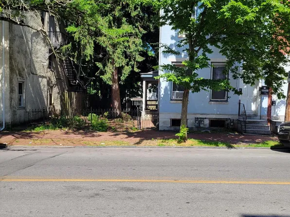 719 Swede St, Norristown, PA 19401