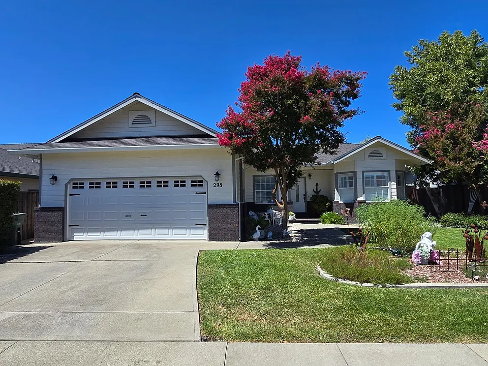 298 White Sands Dr