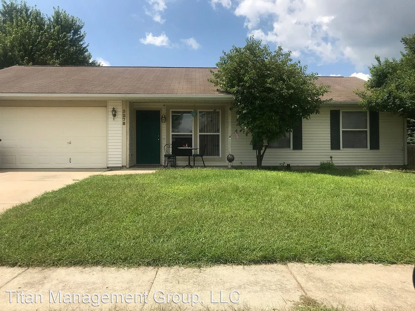 3278 Younker Ln photo 1