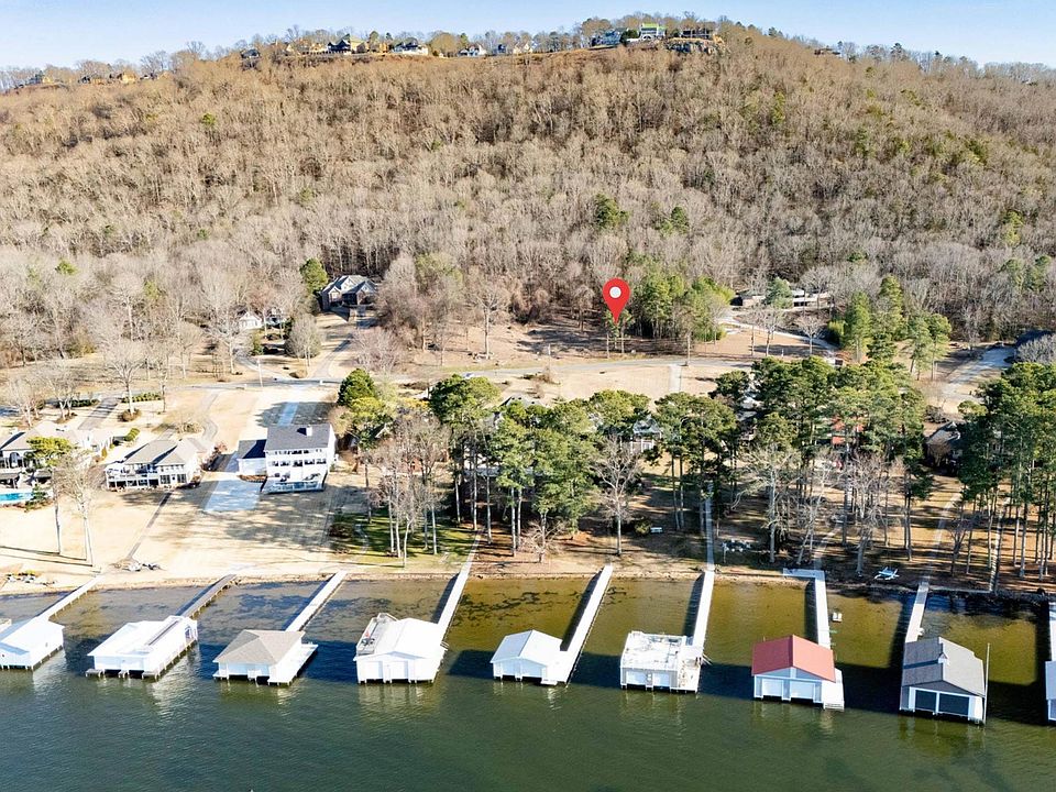 1st image of 33 Signal Point Rd