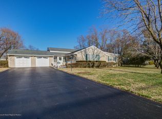 5 Coronet Ave, Lincroft, NJ