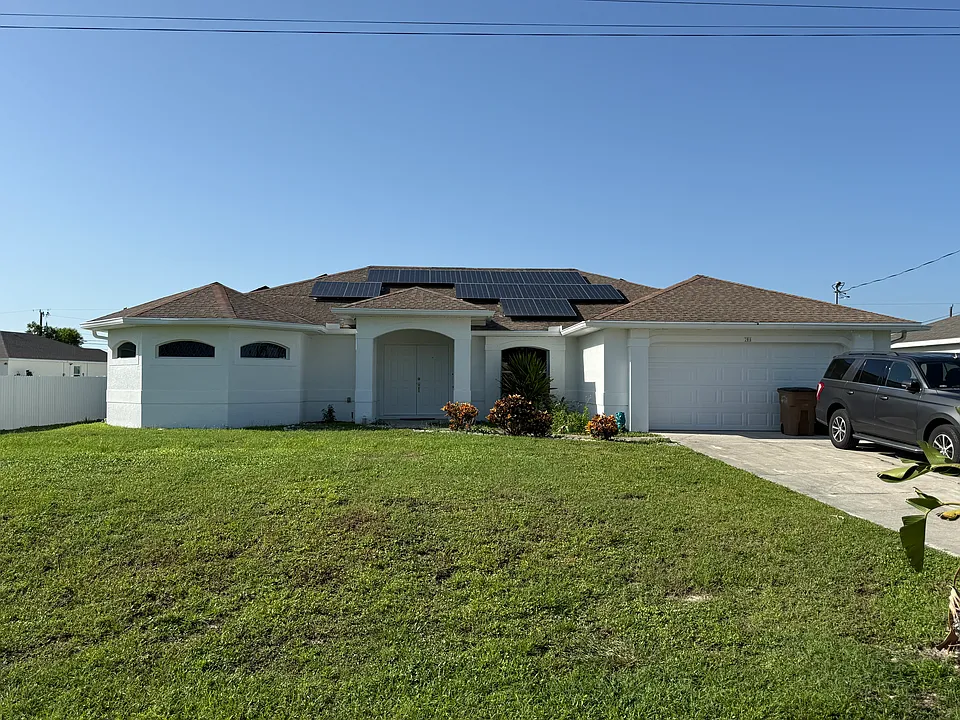205 NW 30th St