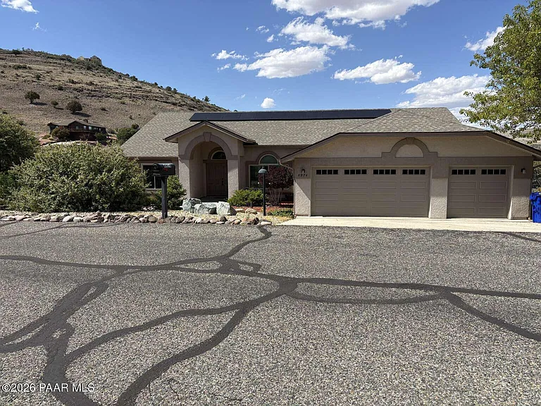 4974 Cactus Pl — Photo 1