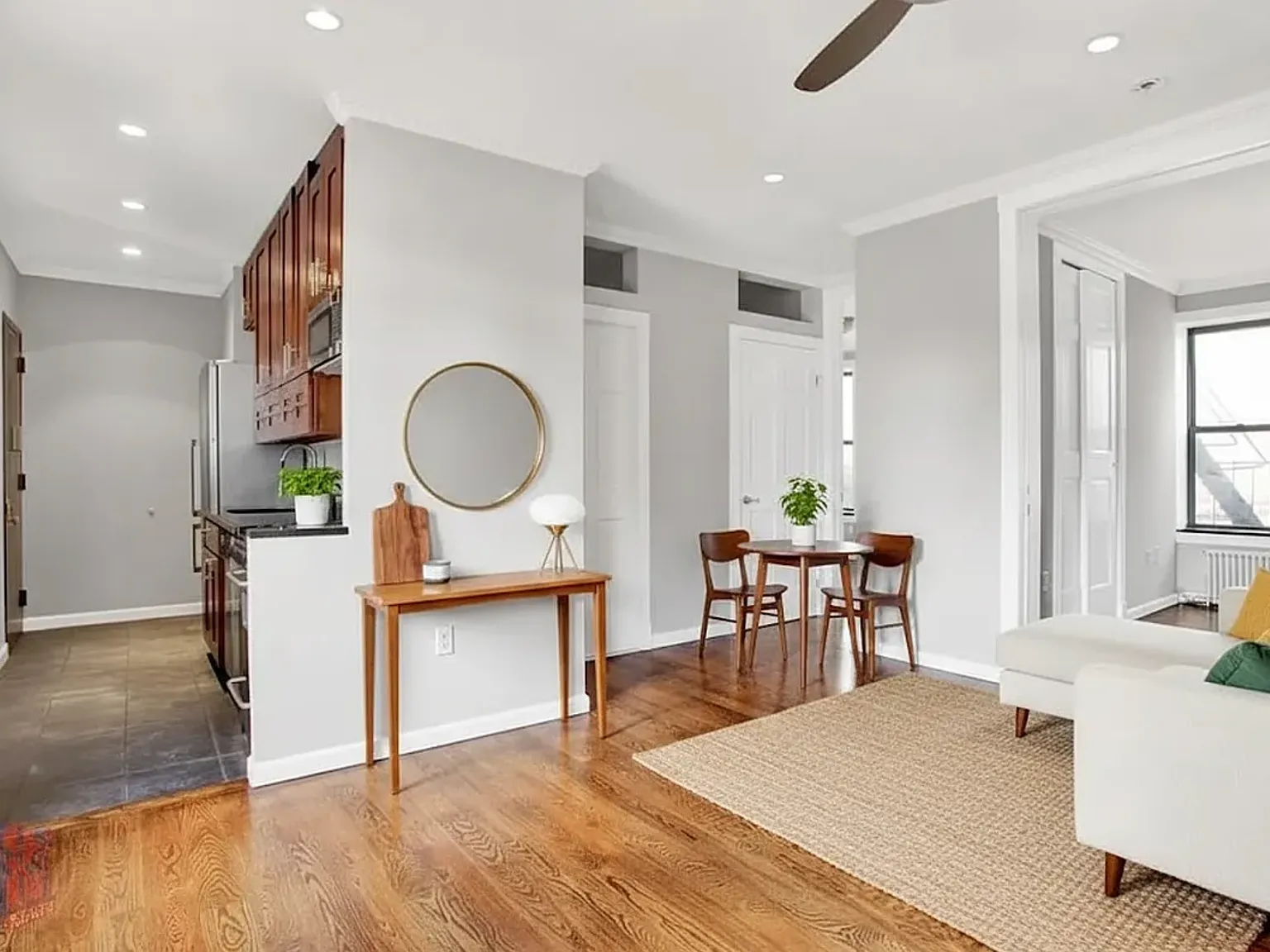338 East 100th Street — Photo 4