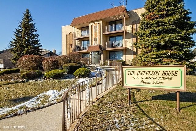 1st image of 4702 N Austin Ave APT 205