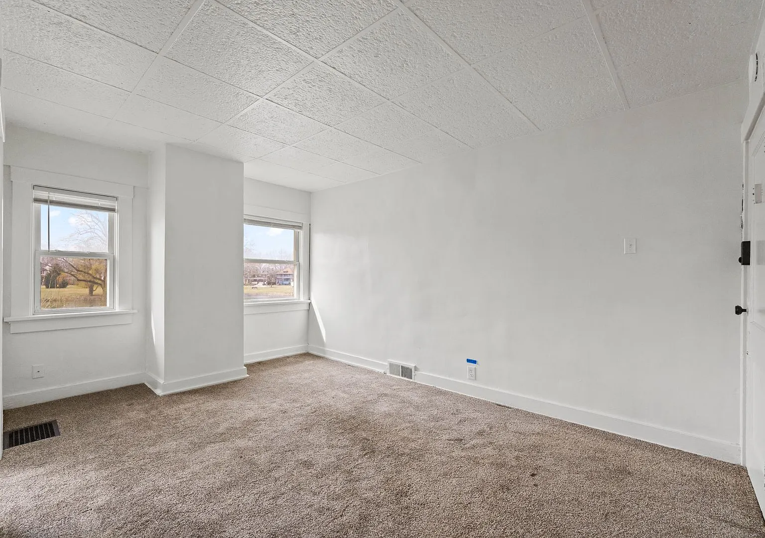 1230 Delta Boulevard — Photo 4