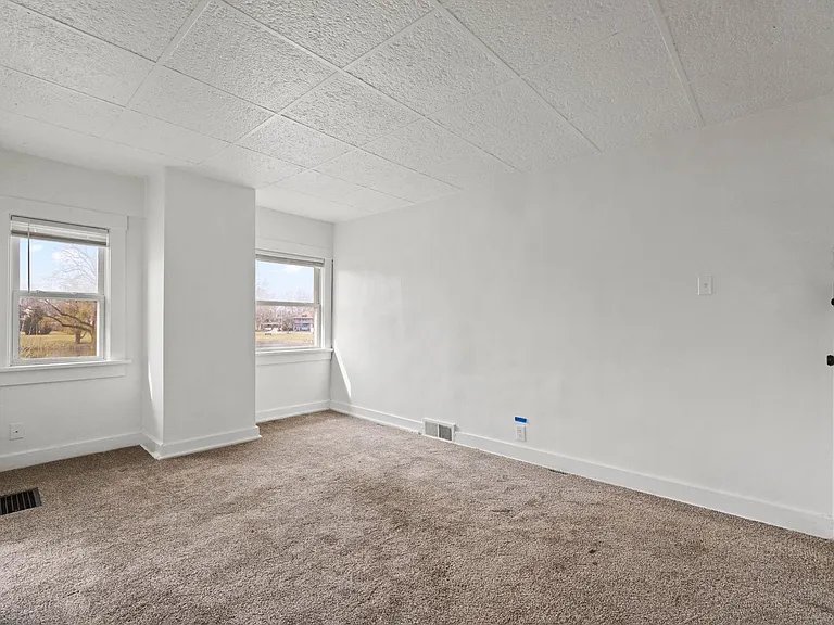 1230 Delta Blvd — Photo 3