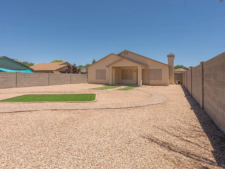 7722 N Winding Trl — Photo 34
