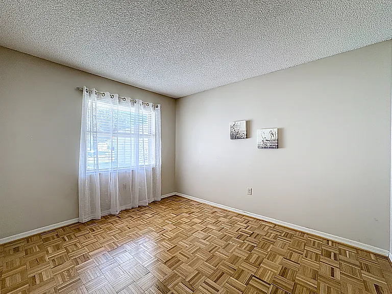 3033 Dunhill Dr — Photo 12