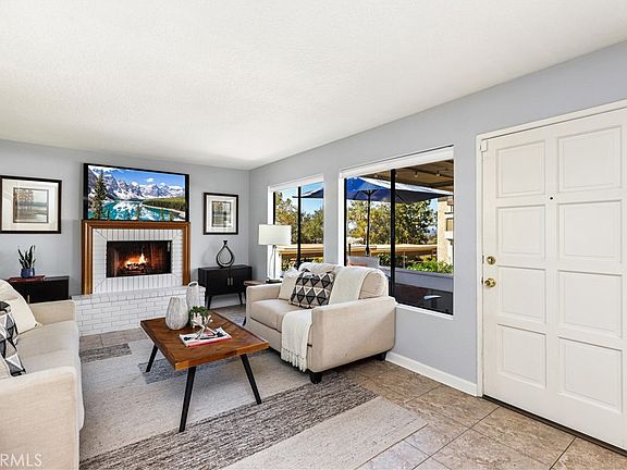2nd image of 25701 View Pointe #8C