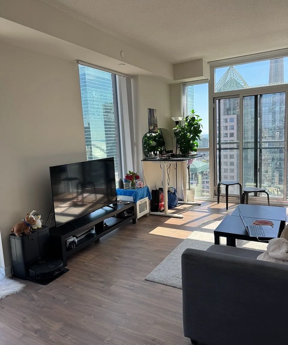 The PJ Condos — Photo 3