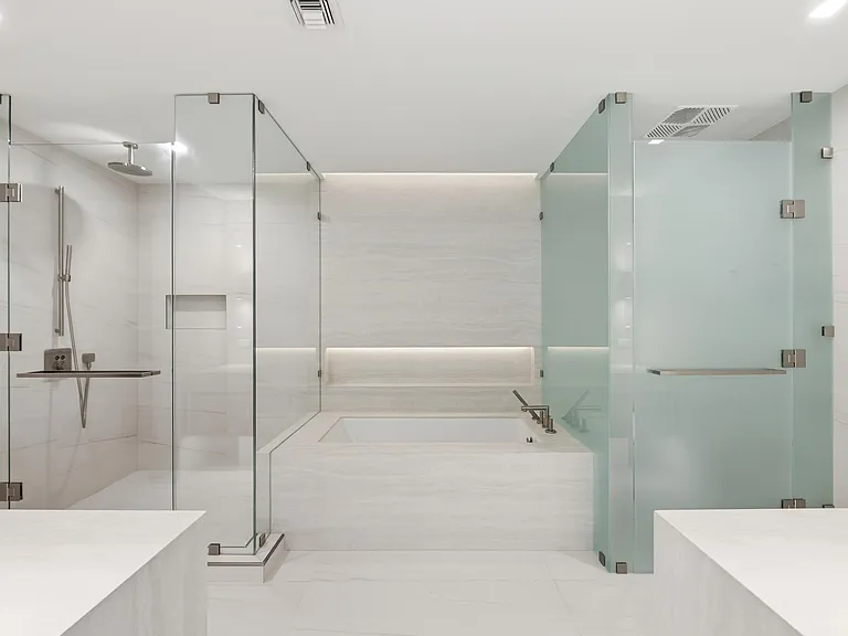 900 N Ocean Blvd #802 — Photo 22