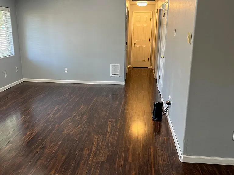 3774 S Redwood Dr — Photo 4