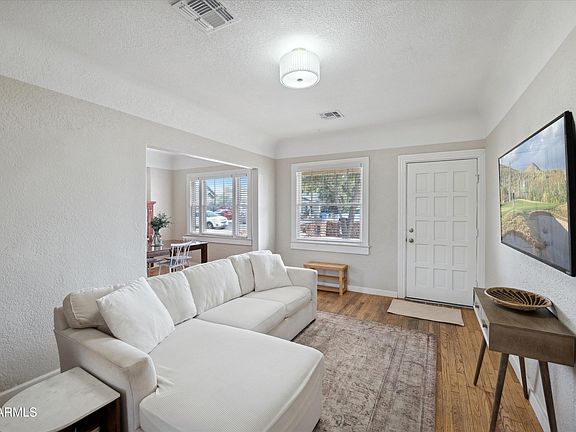 4th image of 2218 N 21ST Place