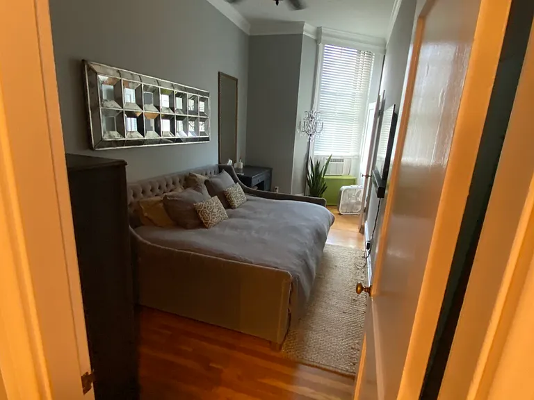 125 Beacon St #10 — Photo 10