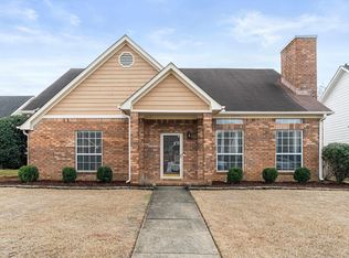 111 Stratshire Ln, Pelham, AL 35124