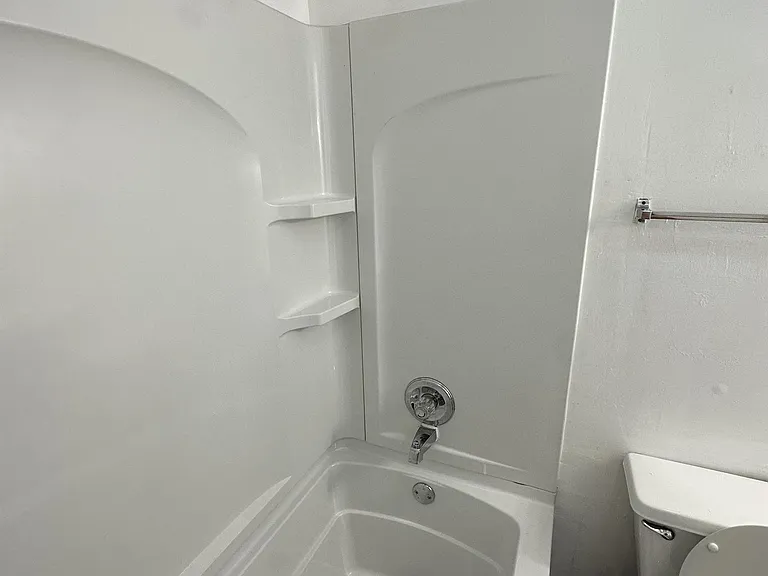 1057 Harold Dr #1 — Photo 15