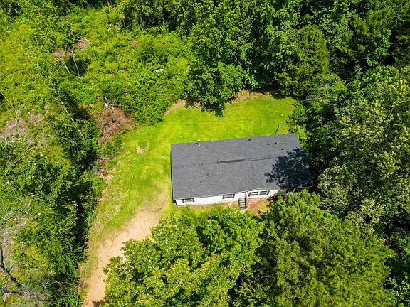 3rd image of 2444 Jackson Liberty Dr NW