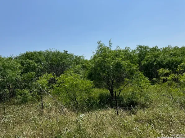 135 Steele Branch Lane LOT 16E, Stockdale, TX 78160