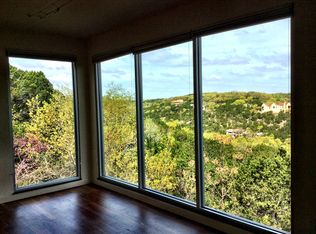 412 Buckeye Trl, West Lake Hills, TX 78746