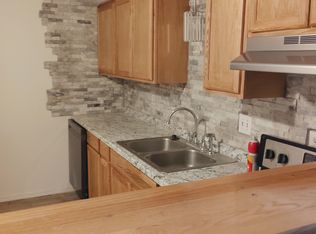 932 Chelwood Park Blvd NE APT B, Albuquerque, NM 87112