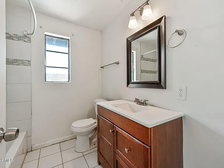 3949 E Earll Dr #14 — Photo 18