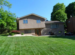 499 Adele Dr, Irwin, PA
