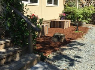 907 Granite Hill Rd, Grants Pass, OR 97526