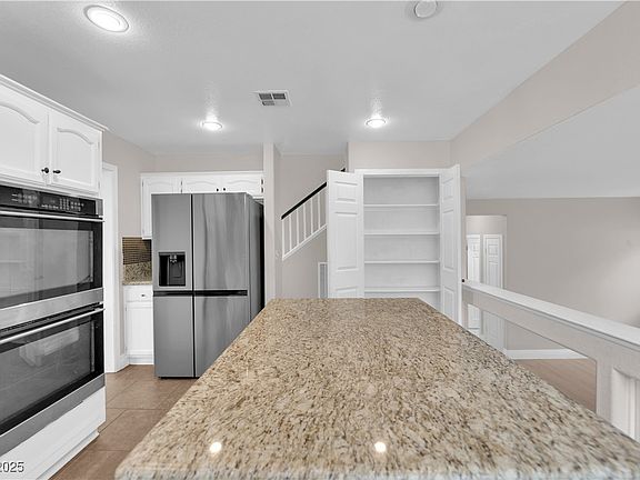 5th image of 2257 Norway Pine Ct
