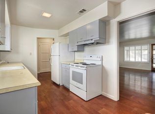 1213 Greenhills Rd, Sacramento, CA 95864