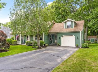 19 Waterman St, Bristol, RI 02809