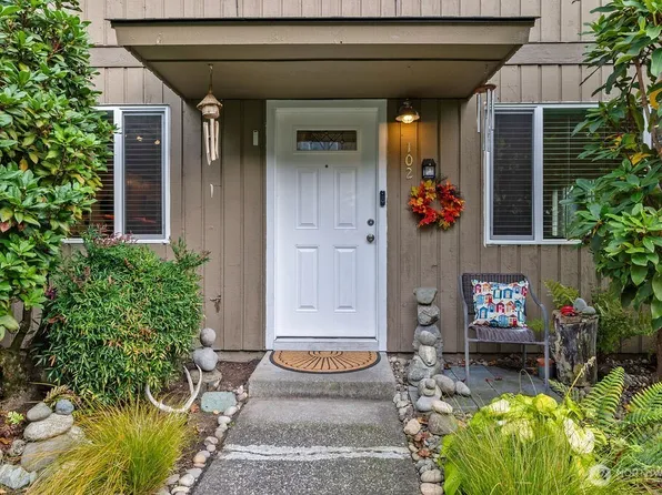 6111 N 16th Street #M102, Tacoma, WA 98406
