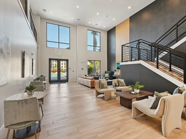 The Concord Luxury Apartments — Photo 26