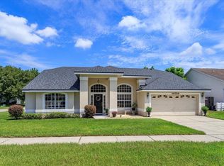 10728 Oak Glen Cir, Orlando, FL 32817