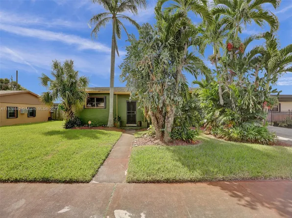 3800 NW 172nd Ter, Miami Gardens, FL 33055