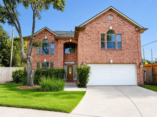 3002 Flintwood Dr, Sugar Land, TX 77479