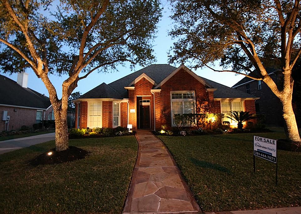 1st image of 9208 Sunridge Ct