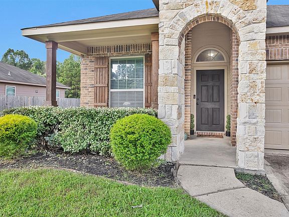 4th image of 9934 Sterling Place Dr