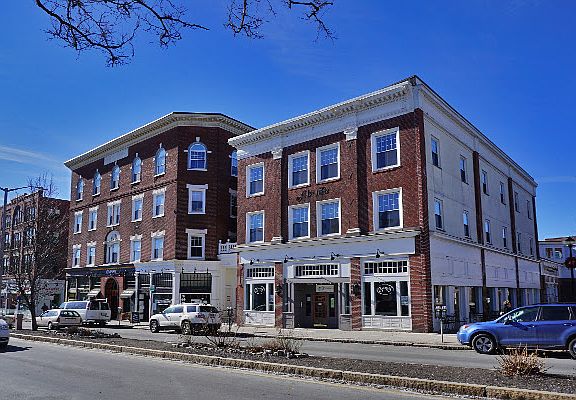 2nd image of 120 Washington St #22