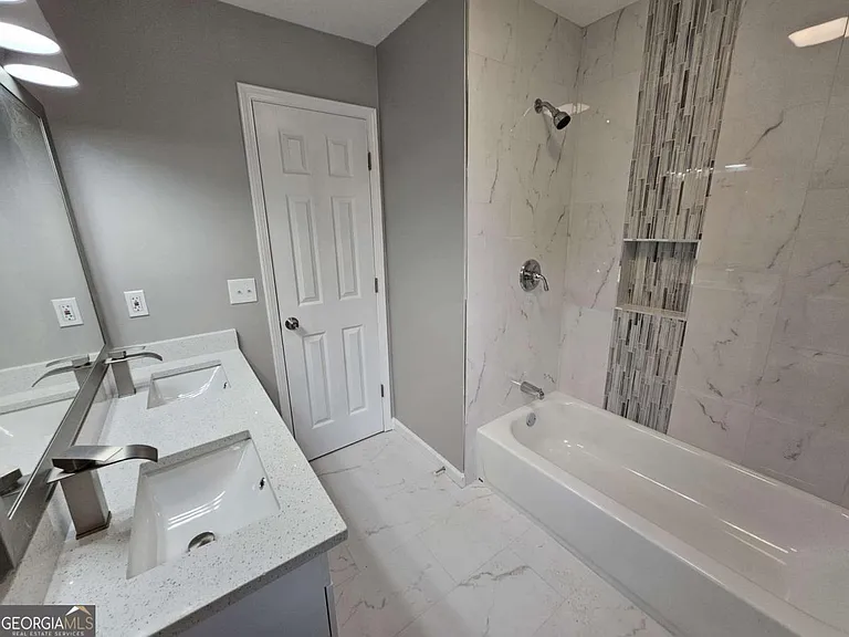999 Braselton Hwy — Photo 16