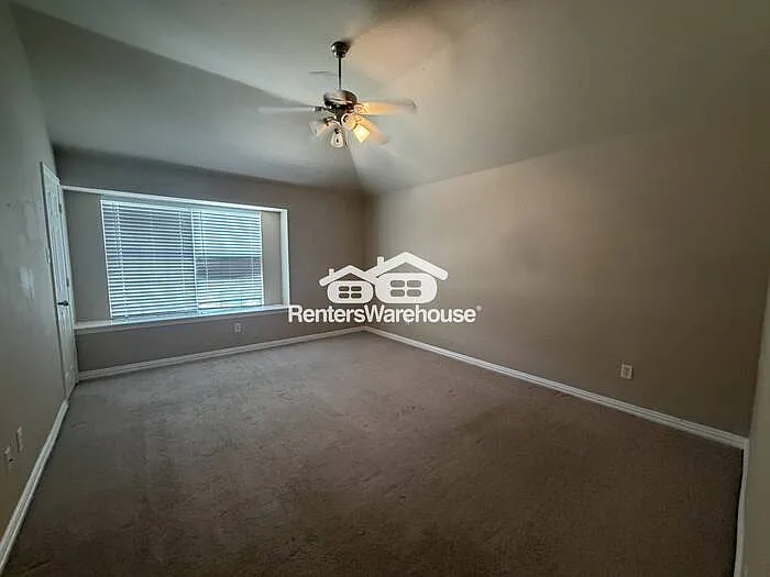 3612 Vienna St — Photo 33