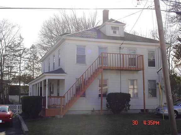 House view, available apt is on the right side.