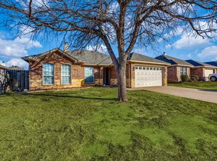 258 Adams Dr, Crowley, TX 76036