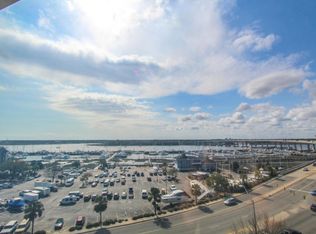 Lockwood Dr, Charleston, SC 29401