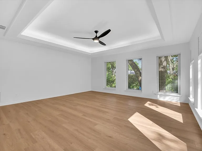 610 Timber Way — Photo 19
