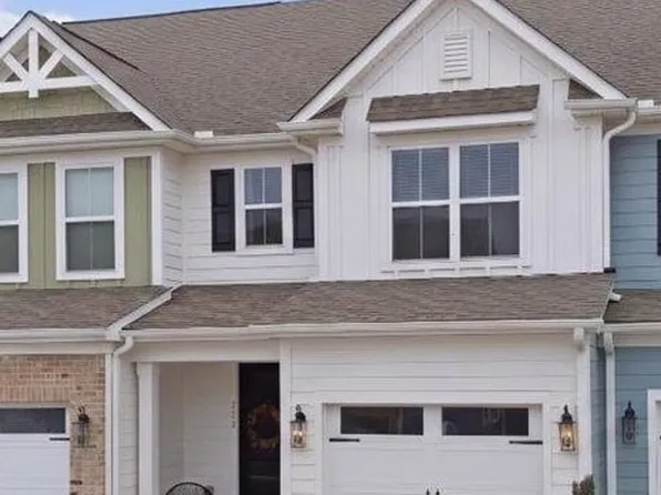 322 Stirrup Ct, Greer, SC 29651