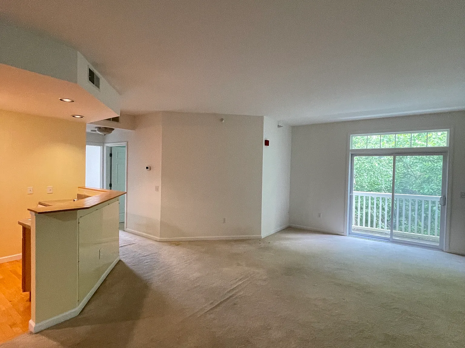 2 bed, 1237 sqft, $2,500 — Photo 2