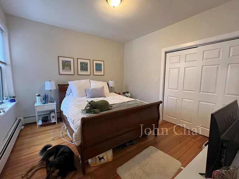 1950 Beacon St #4 — Photo 21